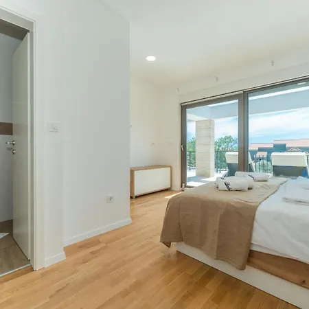 Apartman Mirakul Vir