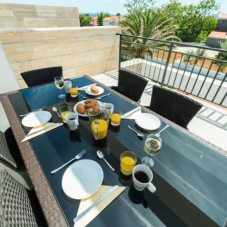 Apartamento Mirakul Vir